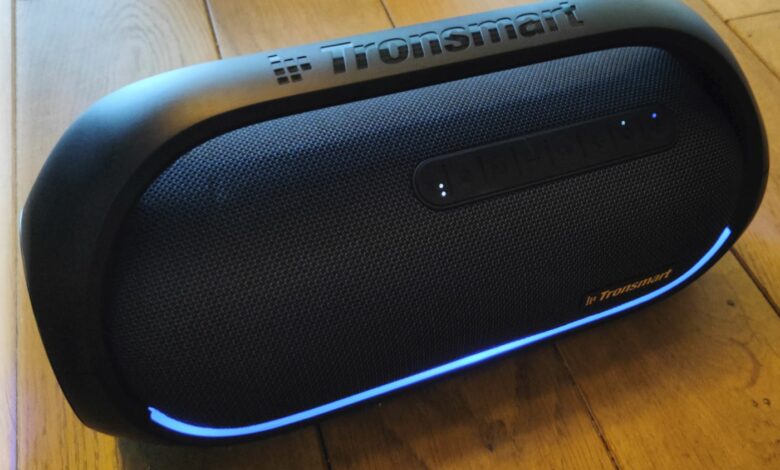 Le haut parleur portable Tronsmart Bang Party de face