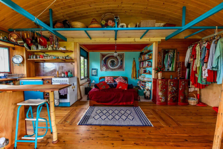 L'intérieur de la Tiny House féérique