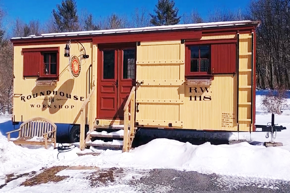 La Tiny House Bobber Caboose