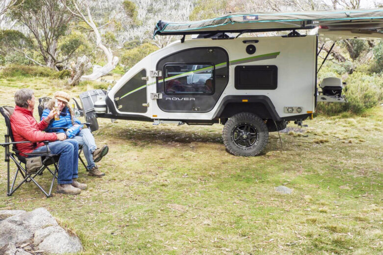 La caravane Teardrop Rover Stockman vue de droite