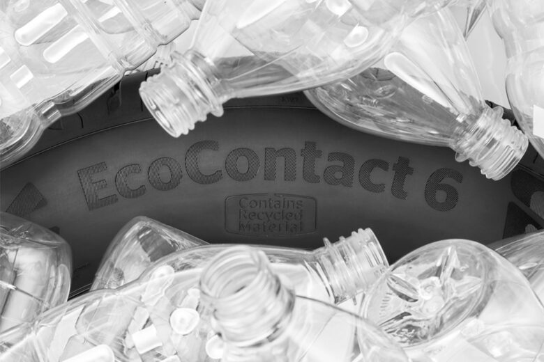 Pneu Continental EcoContact avec des bouteilles en plastique