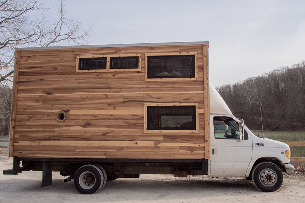 un camion aménagé