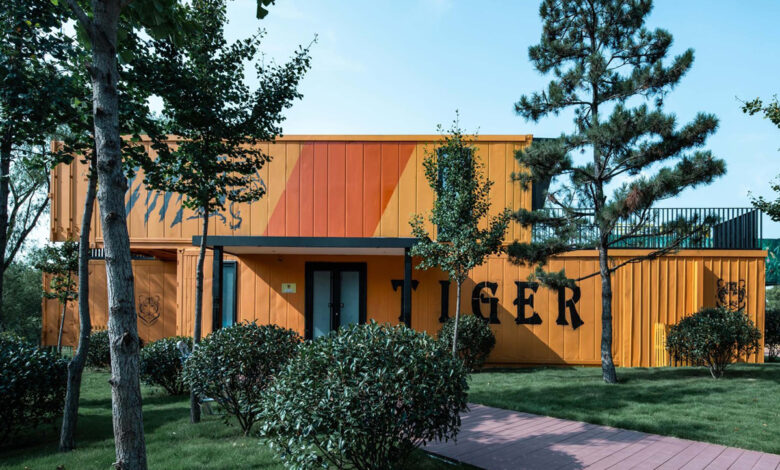 Une maison container orange