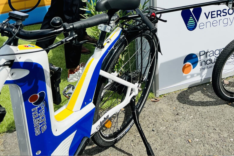 un vélo à hydrogène de RotH2