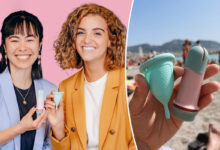 Deux femmes présentent leur invention