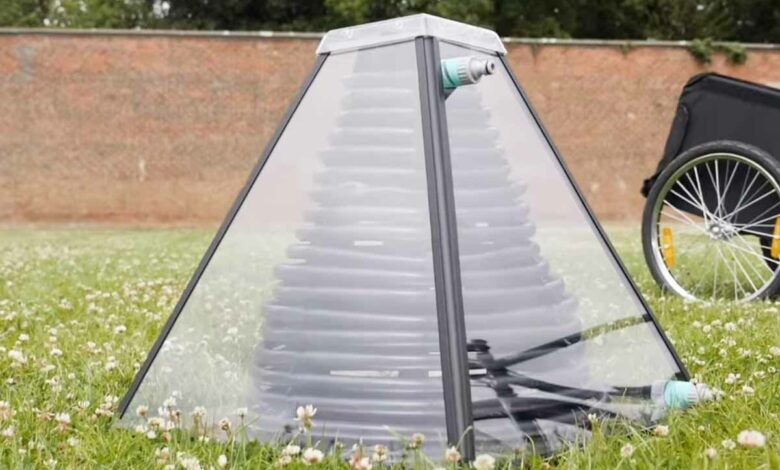Un chauffe-eau solaire livré à plat et nécessite 20 minutes d'installation.
