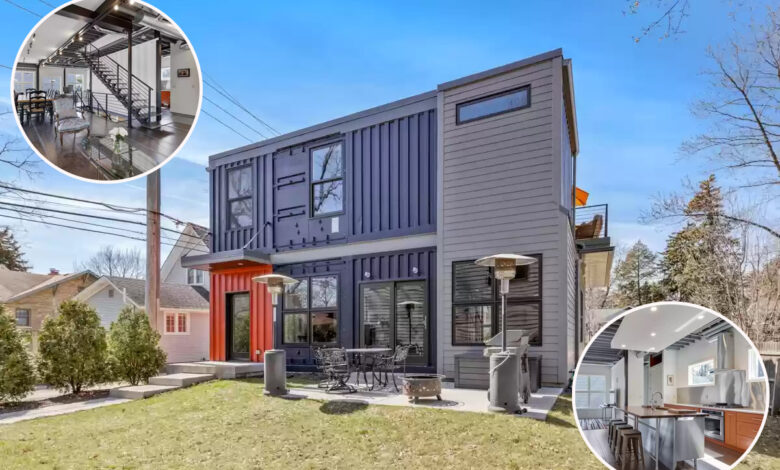 Une grande maison container