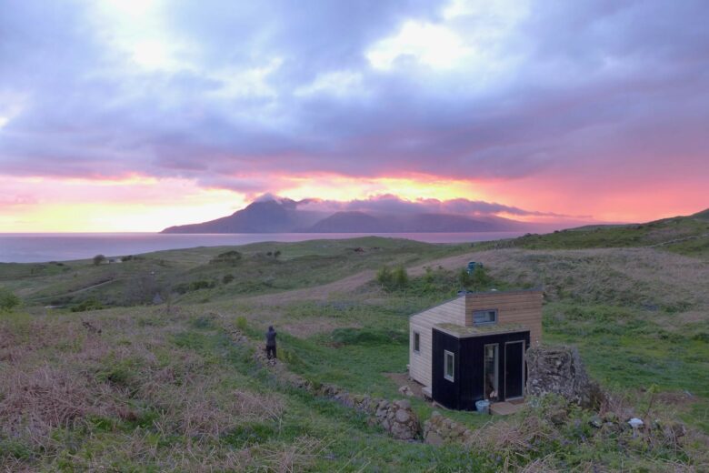 La tiny house Sweeney's Bothy dans le paysage