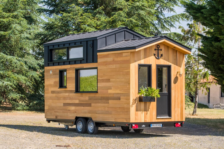 La Tiny House Martolod de face