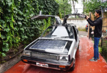 Un professeur de mathématique a fabriqué une voiture électrique et solaire
