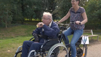 L’association En Selle Marcelle propose des balades en vélo cargo pour les résidents d’EHPAD.