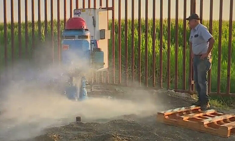 Fermier et inventeur de Turlock utilisant une technique spéciale pour maintenir le fonctionnement des puits d'irrigation