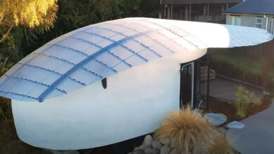 Pumice Tiny House est une petite maison située dans la station de ski de montagne d'Ohakune en Nouvelle-Zélande.