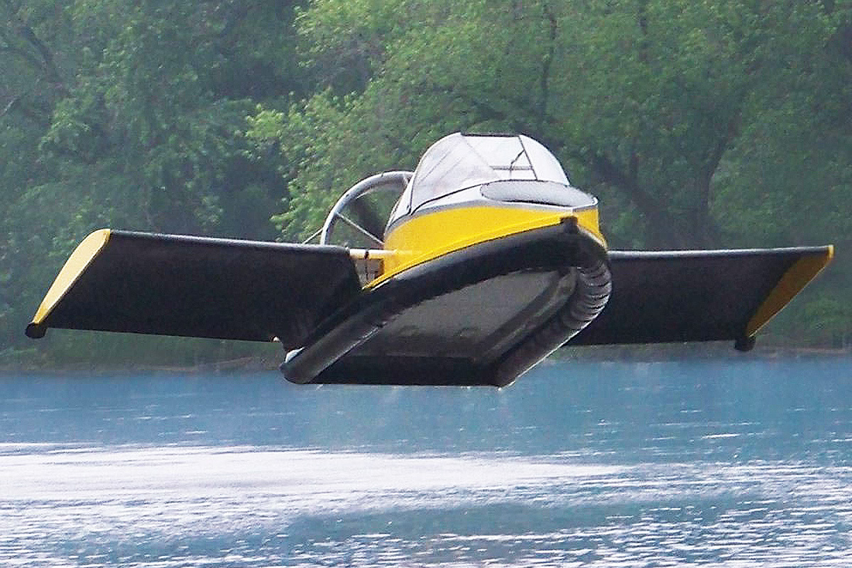 Un bateau "volant"