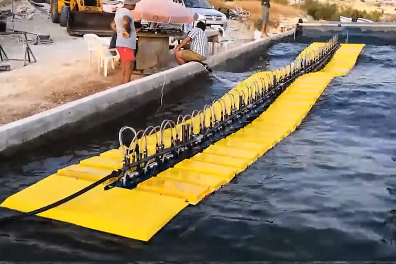 La technologie d'énergie Sea Wave Energy Limited (SWEL) houlomotrice