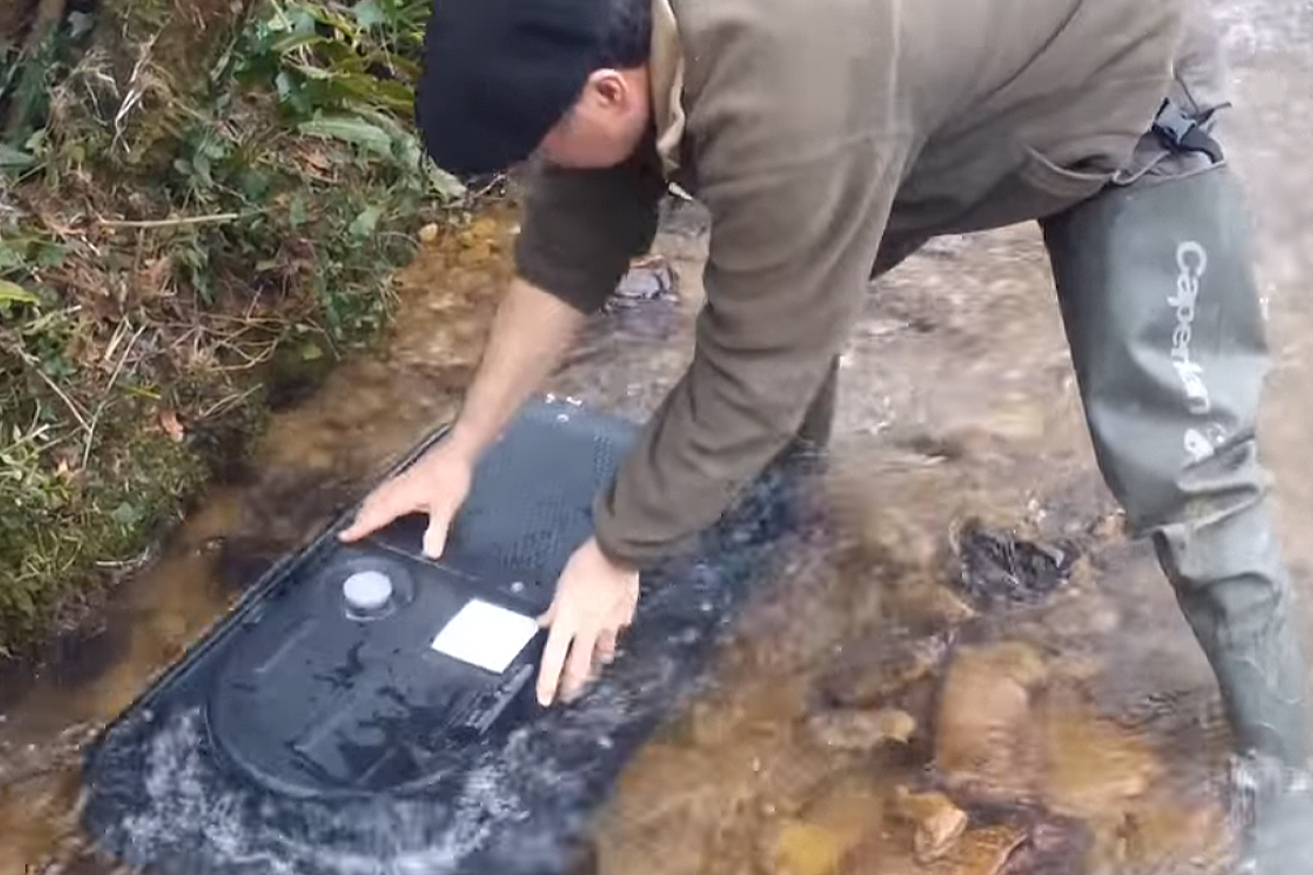 L'Alevibox a été conçue pour repeupler durablement les rivières en TRUITES mais aussi en SAUMONS.