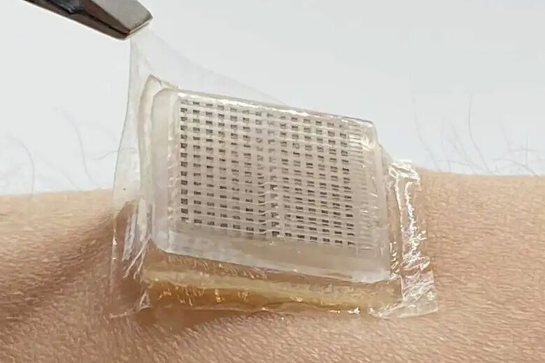 Un patch à ultrasons fabriqué avec un hydrogel à base d'eau