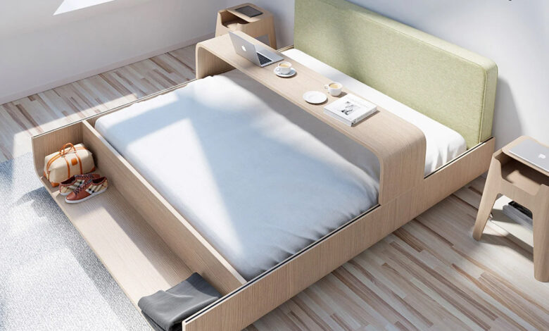 Un lit innovant avec un bureau coulissant