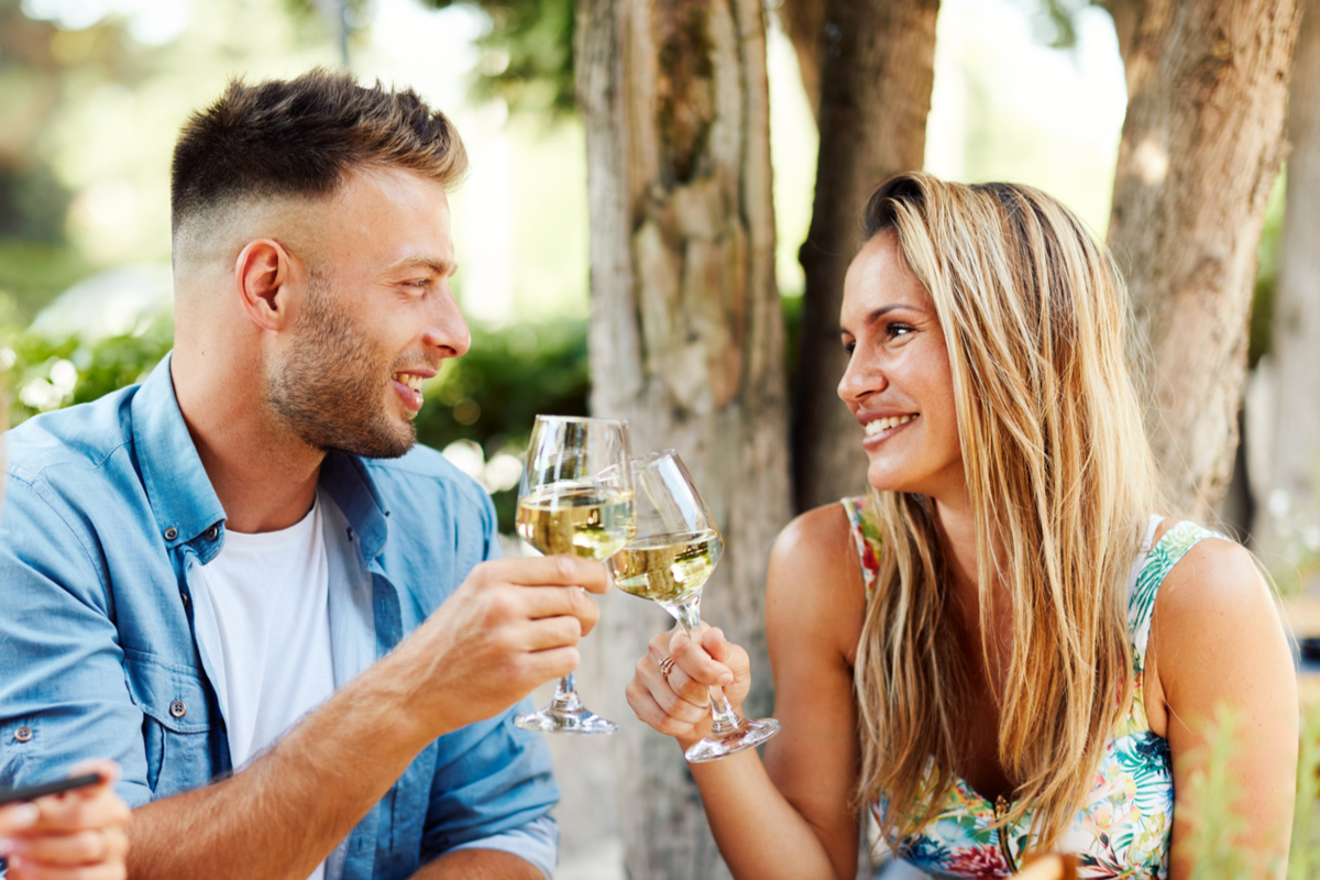 Set de deux verres à vin pour trinquer à toutes les bonnes choses