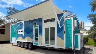 Une très grande Tiny House bleue