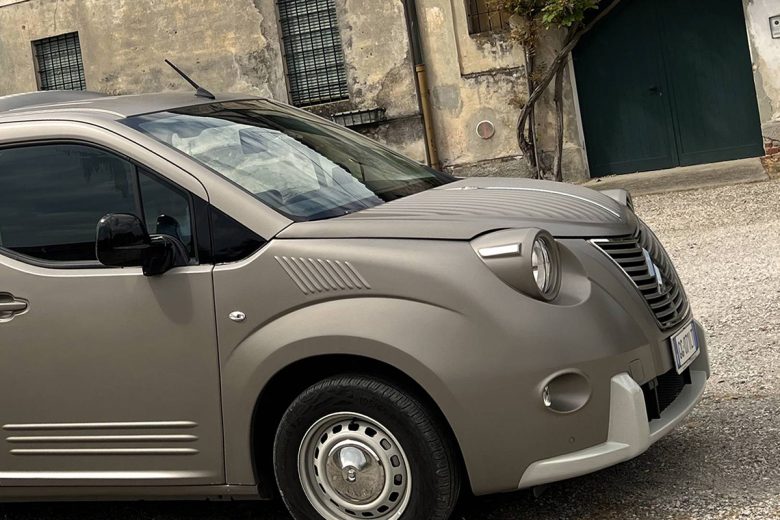 Citroën Berlingo Caselani, la 2CV Fourgonnette 2.0