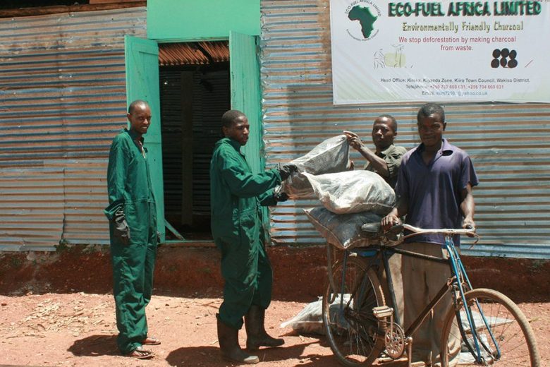 En 2015, Eco-fuel Africa proposait ses briquettes de "charbon" à plus de 19 000 ménages