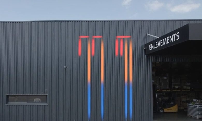 Air Booster transforme les murs métalliques des bâtiments en radiateurs géants pour économiser jusqu'à 83 % sur la facture de chauffage.