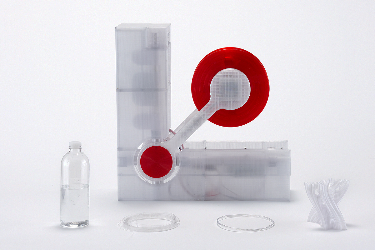 Polyformer, une machine qui recycle les bouteilles en plastique en filament pour imprimante 3D