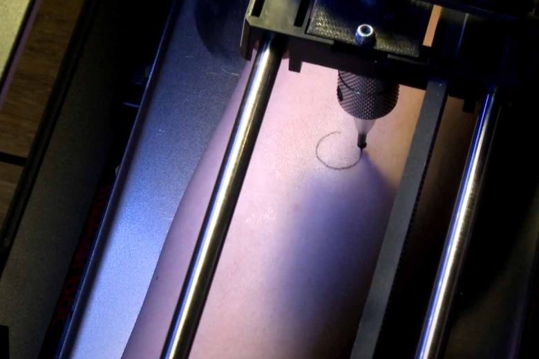 Une imprimante 3D pour faire des tatouages.