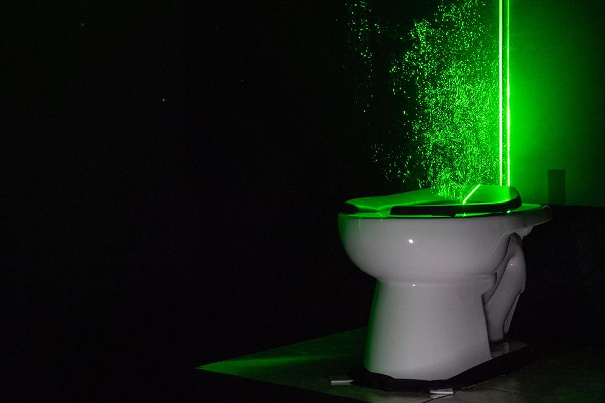 Ces deux inventeurs révolutionnent l'intimité aux toilettes : avec leur «  coussin d'air », fini les bruits gênants ! - Le Parisien
