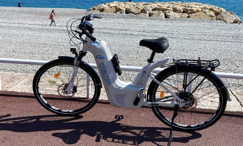 Le premier vélo à assistance électrique alimenté par une pile à combustible.