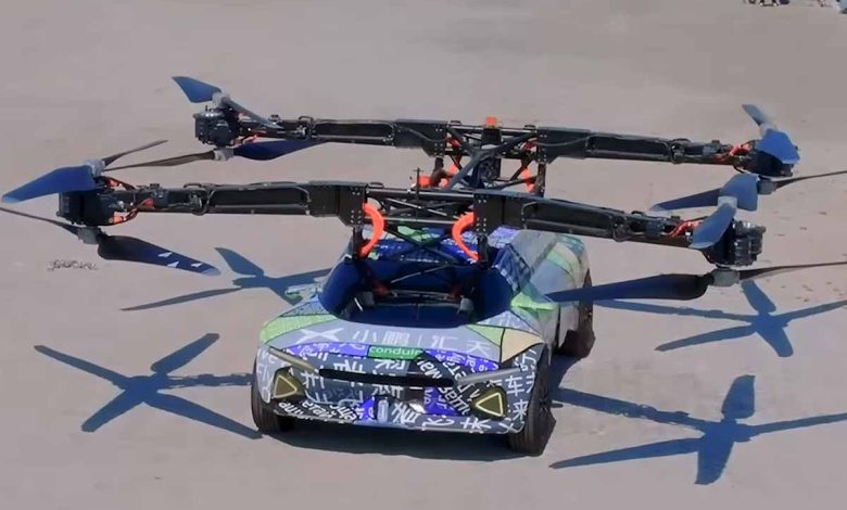 La voiture de 140 000 $ d'une startup chinoise peut survoler les embouteillages.