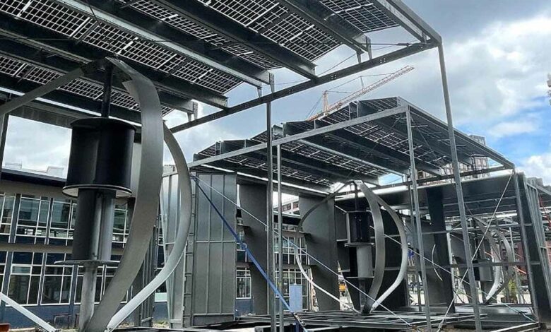 L'invention d'une technologie qui permet de générer six fois plus d'énergie grâce à une combinaison d'éoliennes et de panneaux solaires.
