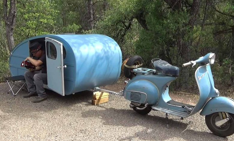 Une remorque de camping Vespa.