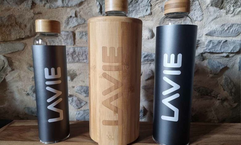 Une invention sans filtre ni installation pour purifier l’eau de votre robinet en 15 minutes.