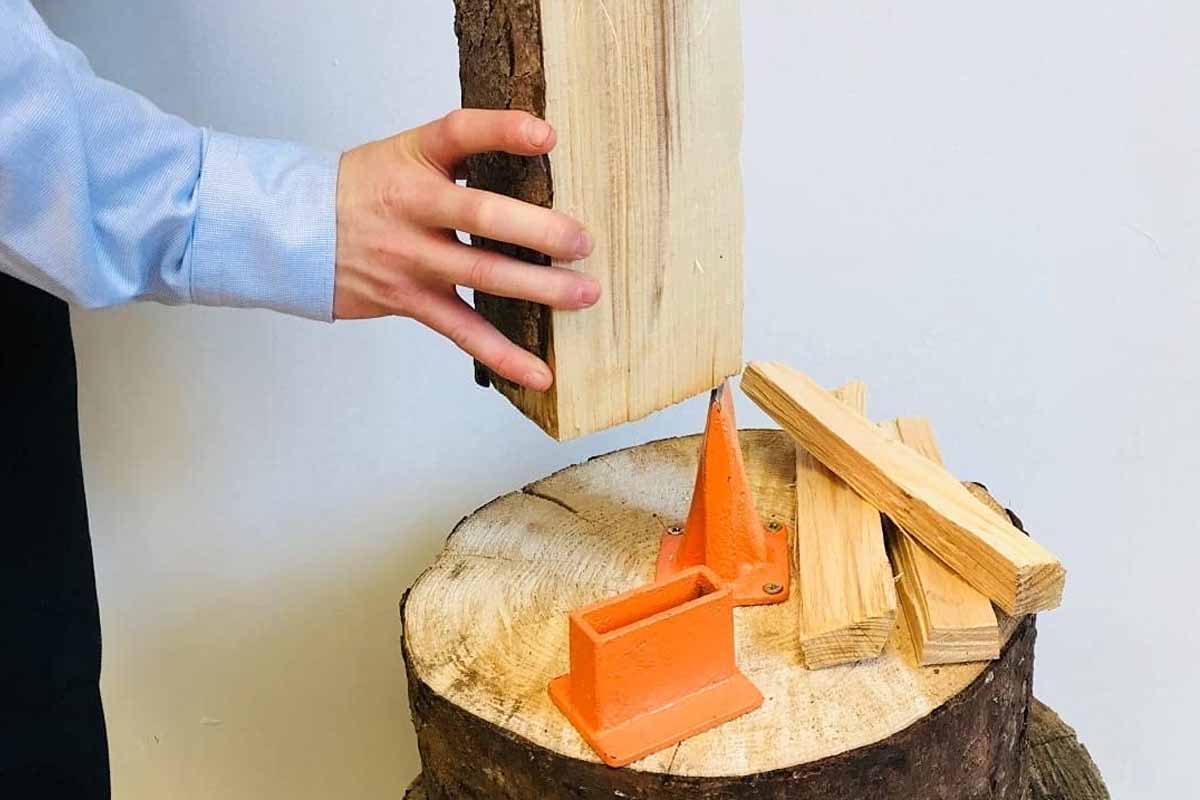 Fendeur de bûches : 12 inventions innovantes pour couper du bois de  chauffage sans effort - NeozOne