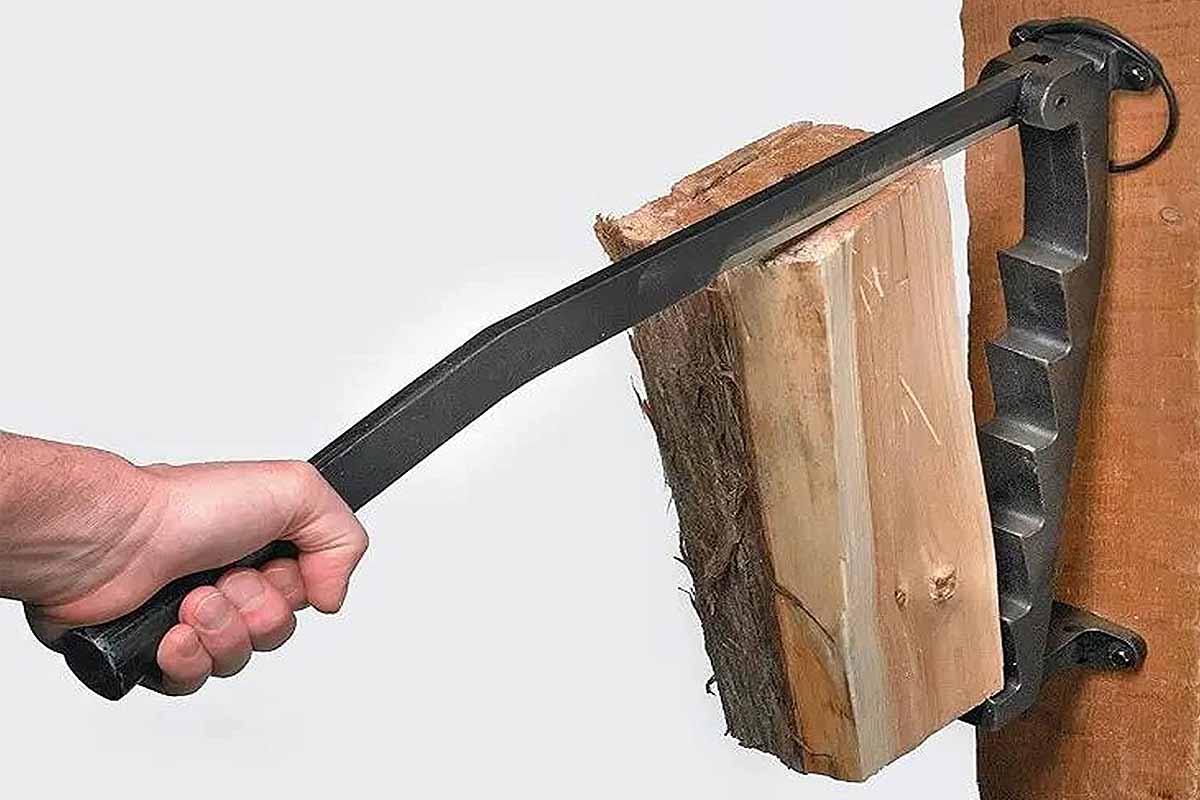 MISNODE : l'invention d'une ingénieuse fendeuse de bûche murale pour fendre  le bois sans effort - NeozOne