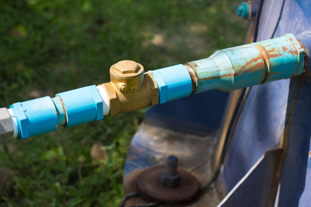 L'invention d'un générateur hydroélectrique de balcon.