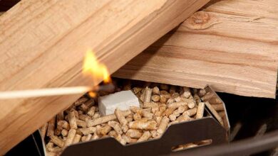 Panier d’allumage à pellets pour allumer un feu dans un poêle à bois ou une cheminée avec des granules de Bois.