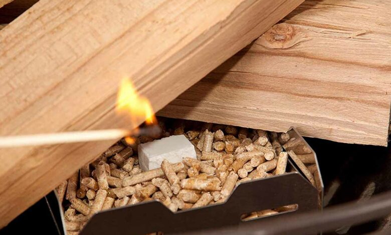 Panier d’allumage à pellets pour allumer un feu dans un poêle à bois ou une cheminée avec des granules de Bois.