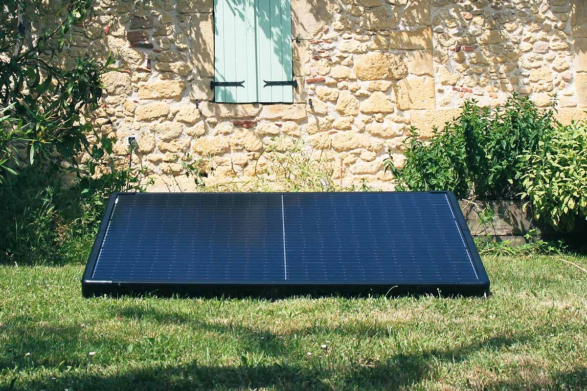 L'invention d'un panneau solaire Plug and Play