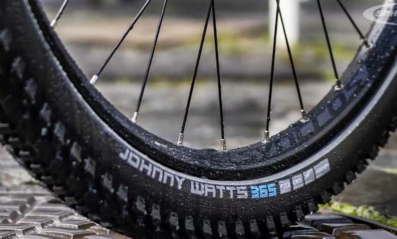 L'invention d'une technologie pour fabriquer des pneus de vélo électriques avec des pneus recyclés.