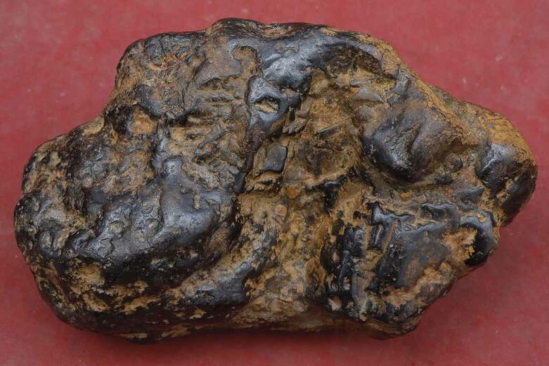 Un morceau de météorites de Nantan impactant la province de Guanxi en 1516 après JC