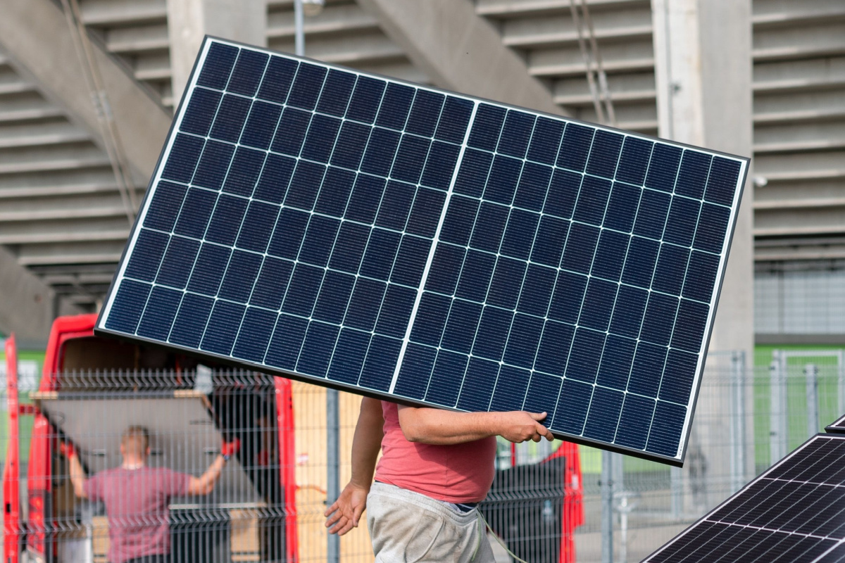 Un panneau solaire à moins de 200 €