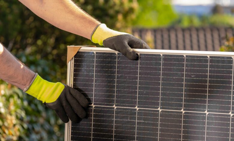 Le kilowatt (kW) définit la puissance énergétique.