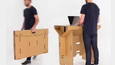 L'invention d'un bureau de travail en carton.