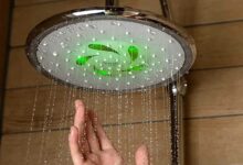 Une invention pour réduire la consommation d'eau de la douche de 70 %.