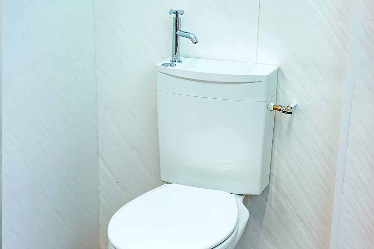 Iseo Clean : l'invention d'un réservoir de WC avec lavabo intégré