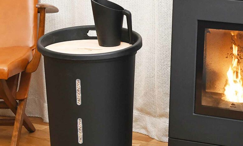 L'invention d'une pelle à pellet pour tamiser les granulés.