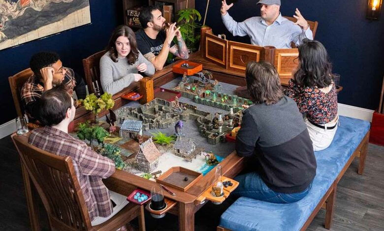 Une table innovante spécialement étudiée pour les parties de jeux de rôle, les jeux de plateaux et les jeux de société.